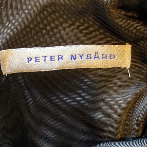 Beautiful, Peter Nygard, size M, halter style dress with pockets! Great colours! - Picture 3 of 7